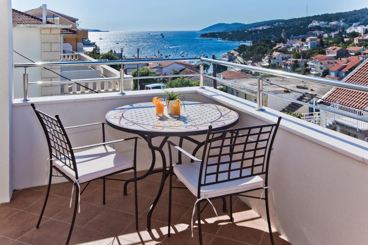 And Marija Hvar Town