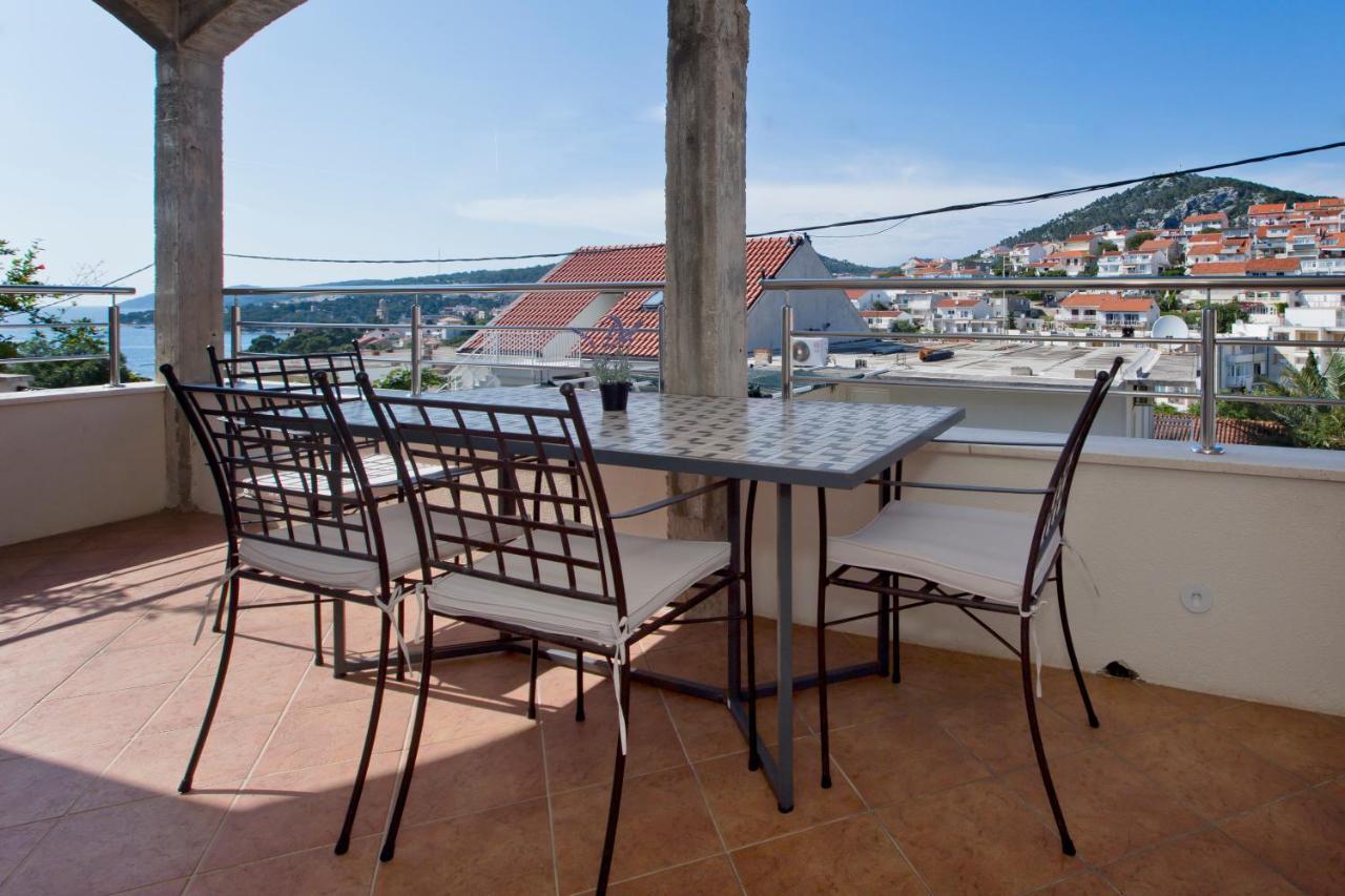 And Marija * Hvar Town